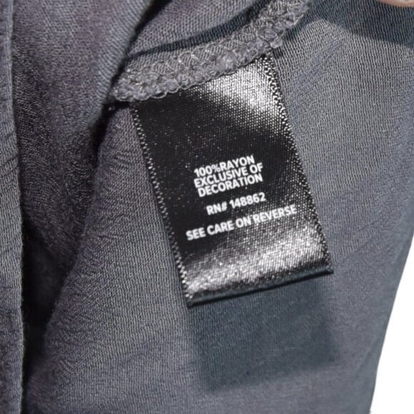 Torrid Gray Sleeveless Blouse Size 0 Button Front Flowy Boho Soft Feminine - Picture 8 of 8